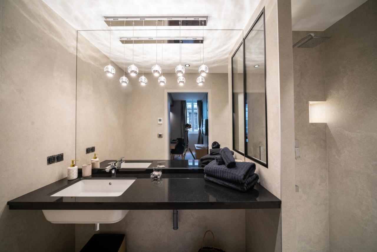 Le Luxury Design De La Vieille Ville Annecy Exterior photo